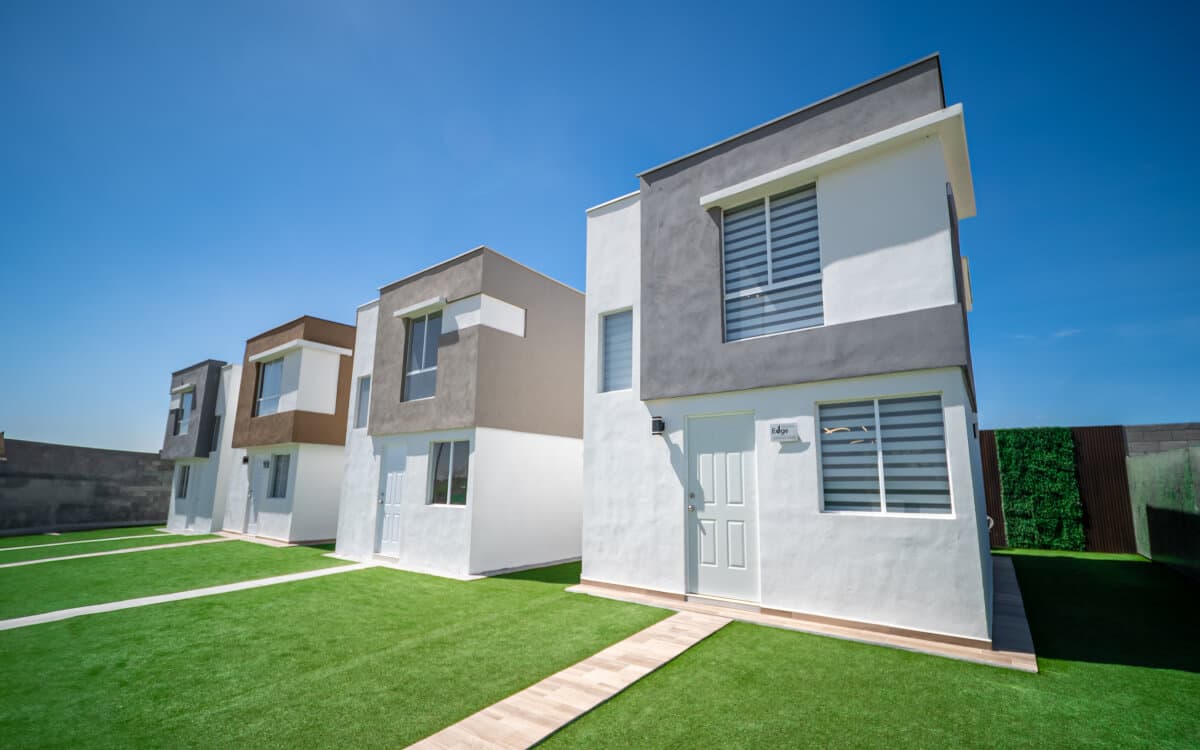 casas-lomas-mirador-aguila-real-casas-javer