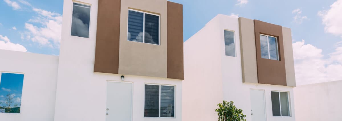 vista-frontal-paseos-del-sur-casas-javer-aguila