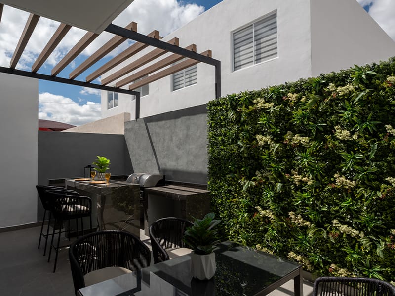 Patio Jardín del modelo Málaga del fraccionamiento Allegro en inmobiliaria Javer