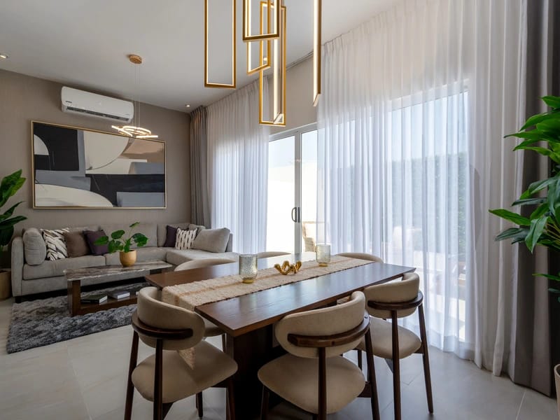 sala con comedor del modelo aura elite Premier en fraccionamiento Xandora de la inmobiliaria Javer en Nuevo León