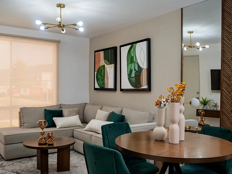 Sala con comedor del modelo Verona del fraccionamiento Paseo San Francisco en inmobiliaria Javer