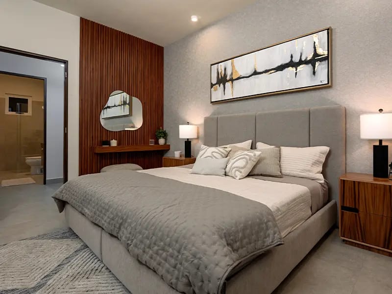 Recámara principal con cama king size del departamento modelo C en el fraccionamiento Amaire de la inmobiliaria Javer